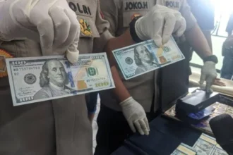 Bareskrim Bongkar Sindikat Uang Palsu Dolar Senilai Rp 1,4 Miliar di Tangerang