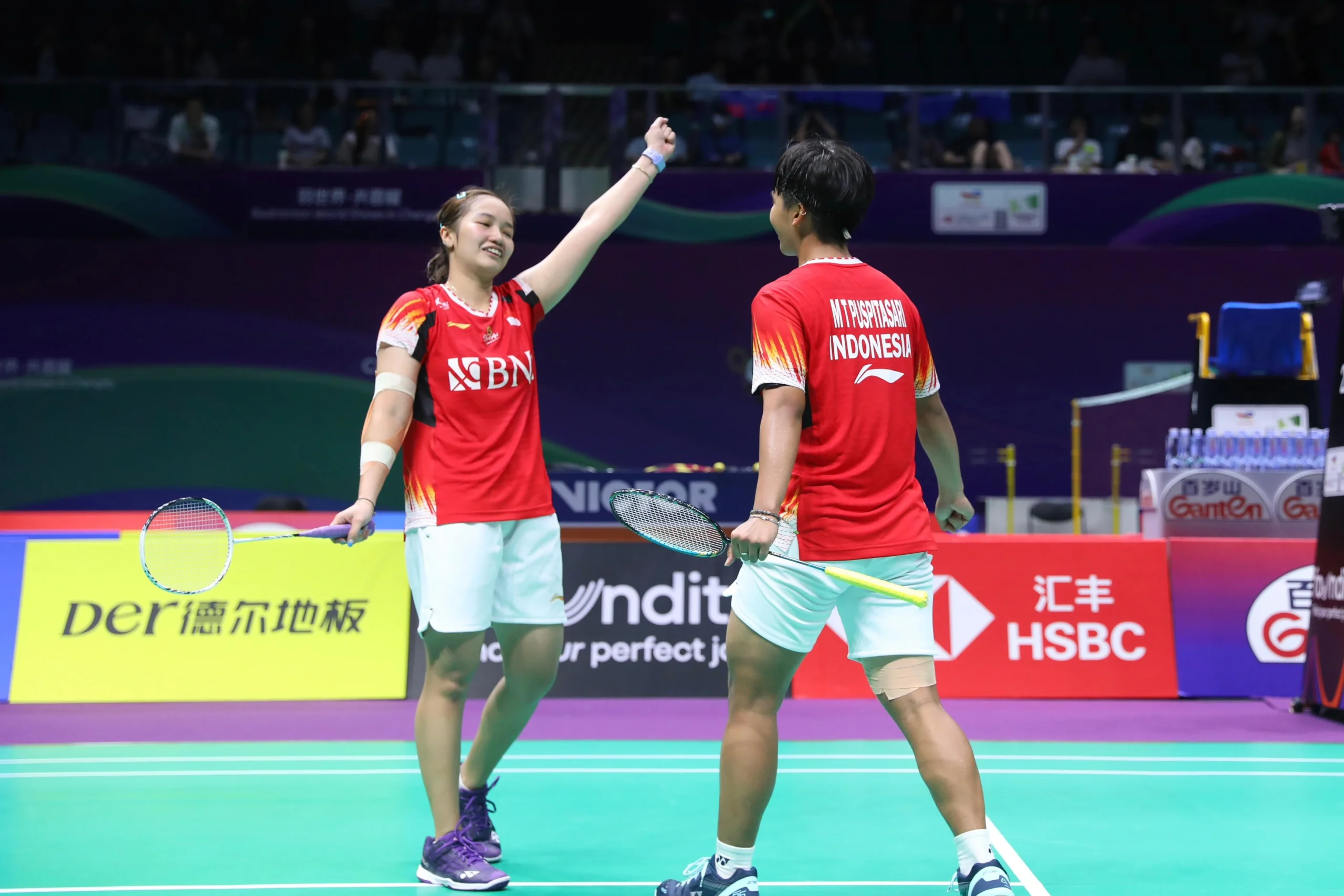 China Dominasi Hari Pertama Uber Cup 2025: Kemenangan Sempurna 5-0