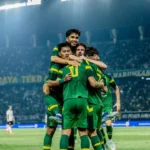 Persebaya Surabaya Tembus 4 Besar Super League 2025/2026, Pencapaian Mengguncang Klasemen!
