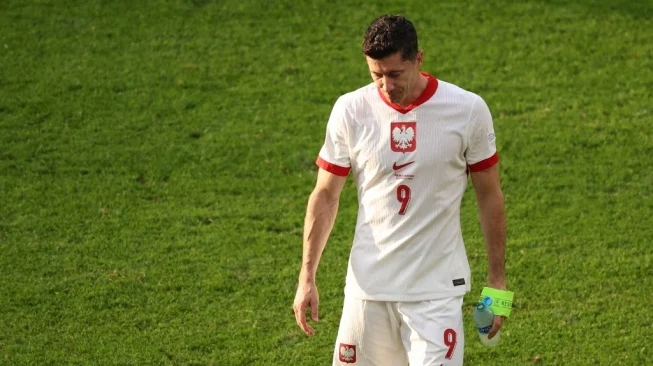 Robert Lewandowski Siapkan Langkah Besar: Juventus dan AC Milan Bersaing, Chicago Fire Mundur