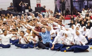 Seskab Teddy Resmi Jadi Duta Sekolah Rakyat: Mengapa Mensos Gus Ipul Angkatnya Ikon Pendidikan