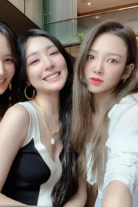 Tiffany Bongkar Kebiasaan Hyoyeon yang Jarang Buka Grup Chat, Fans Kaget!