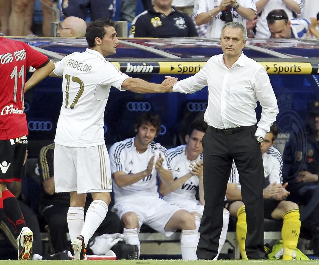 Alvaro Arbeloa Tenang Hadapi Rumor Mourinho, Fokus Utama Hanya Menang