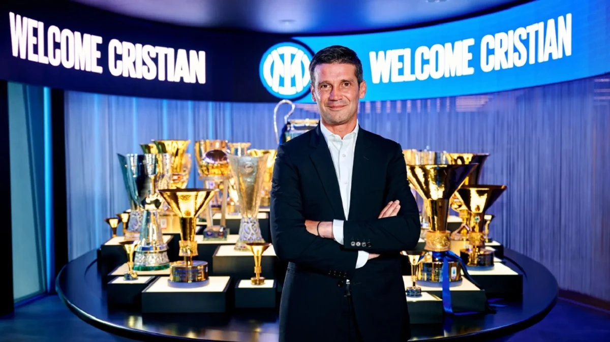 Cristian Chivu Bawa Inter Milan ke Scudetto ke-21: Kisah Pelatih Langka yang Hanya Muncul Sekali dalam 88 Tahun