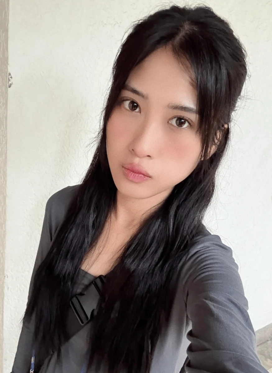 Deby Rosalia: Dari Guru Bahasa Korea Jadi Juara Dua di KBS National Singing Contest yang Viral di Korea