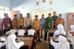 Geger! Guru Hukum Siswa Makan Tanah Lumpur di SD Negeri Bobong Taliabu, Konflik Akhirnya Damai