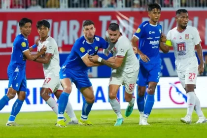 Jadwal BRI Super League: Persib & Borneo FC Siap Adu Taktik di Empat Laga Pamungkas Menuju Gelar Juara