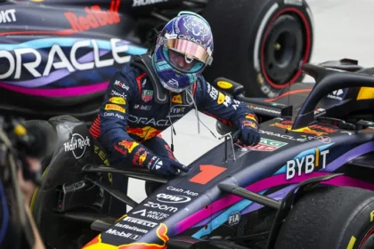 Spin 360 Deras, Penalti 5 Detik: Drama Max Verstappen di Miami GP yang Mengguncang Dunia F1