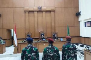Teguran Hakim Militer: “Jangan Ngalamun!” Saat Memeriksa Luka Andrie Yunus
